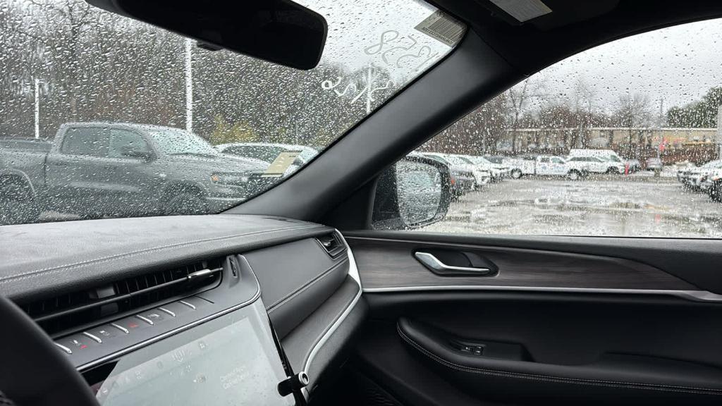 used 2026 Jeep Grand Cherokee car