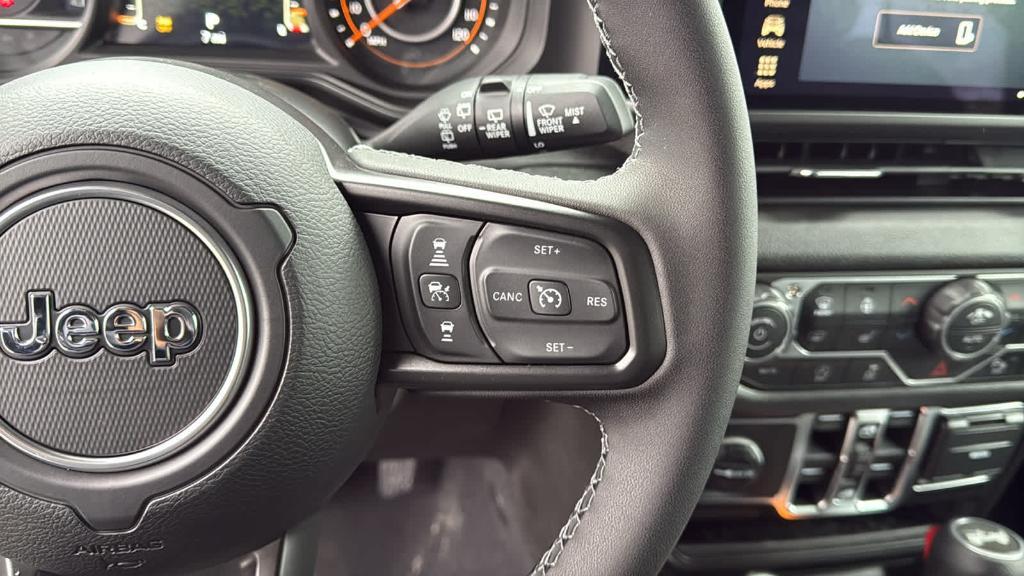 new 2026 Jeep Wrangler car, priced at $51,675