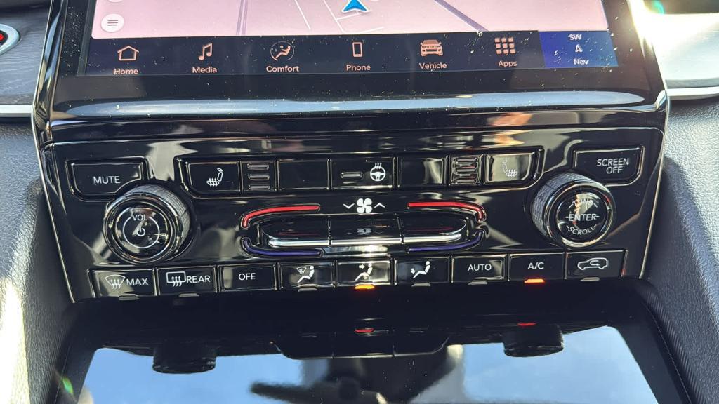 new 2025 Jeep Grand Cherokee car, priced at $50,235