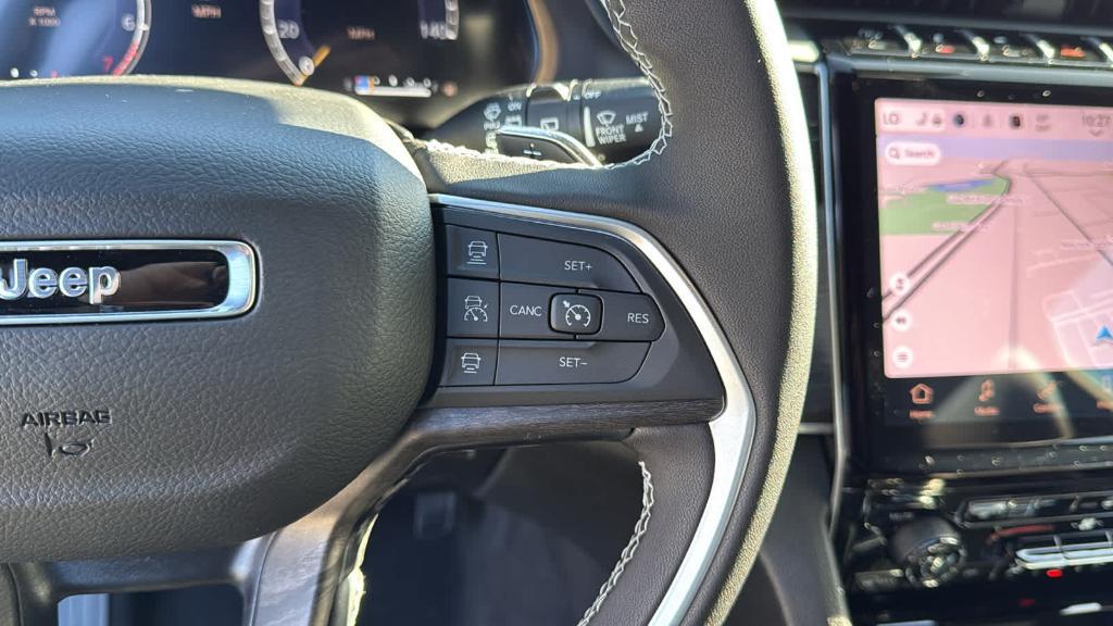 new 2025 Jeep Grand Cherokee car, priced at $50,235