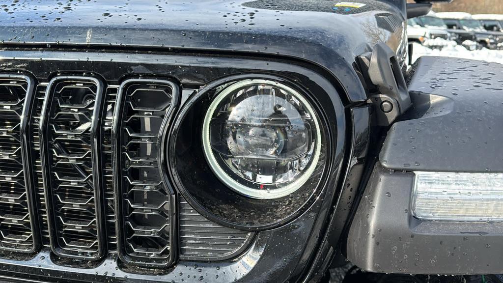 new 2026 Jeep Wrangler car, priced at $53,180