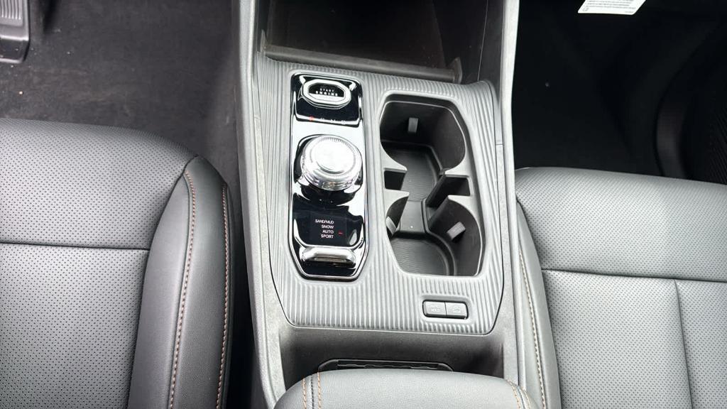 new 2026 Jeep Cherokee car, priced at $43,410