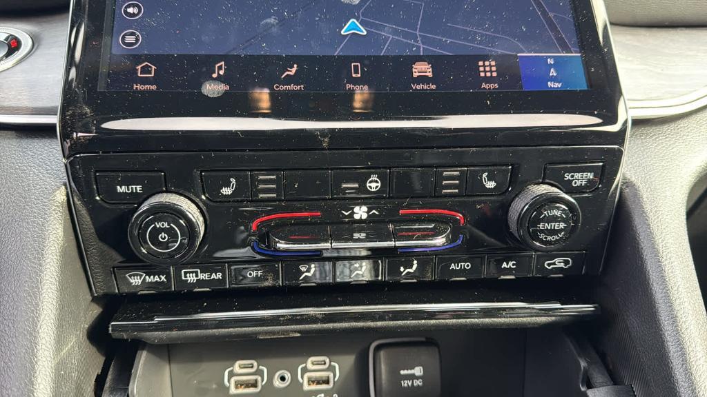 new 2025 Jeep Grand Cherokee L car, priced at $53,585