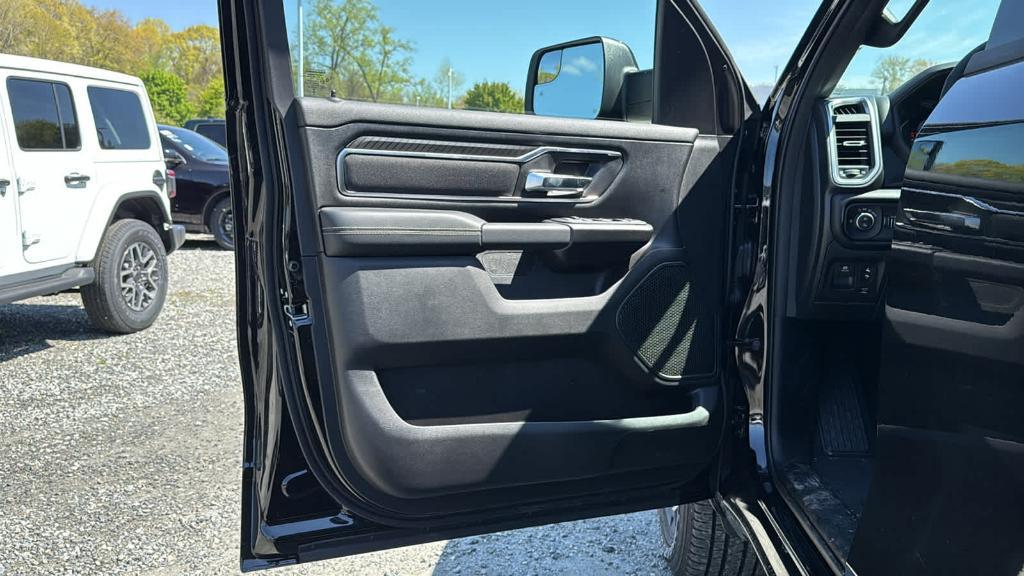 new 2026 Ram 1500 car, priced at $62,420
