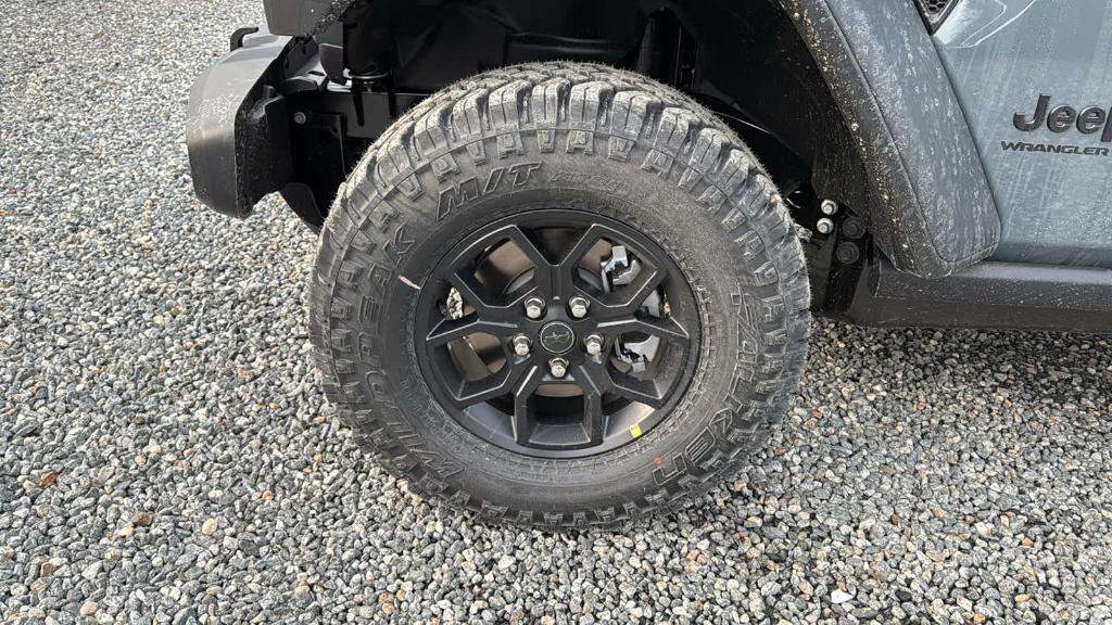 new 2026 Jeep Wrangler car, priced at $53,180