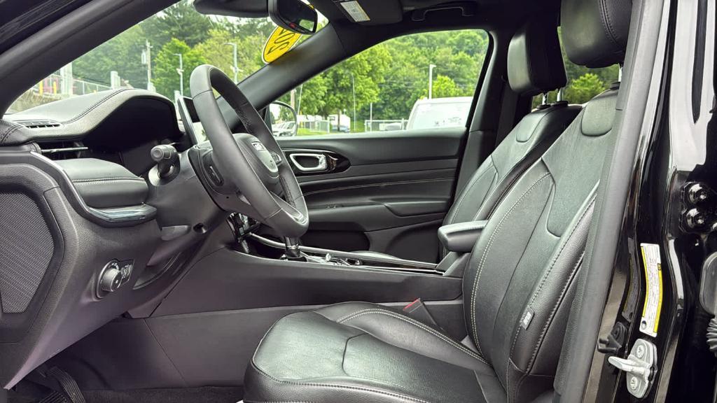 used 2023 Jeep Compass car, priced at $26,450