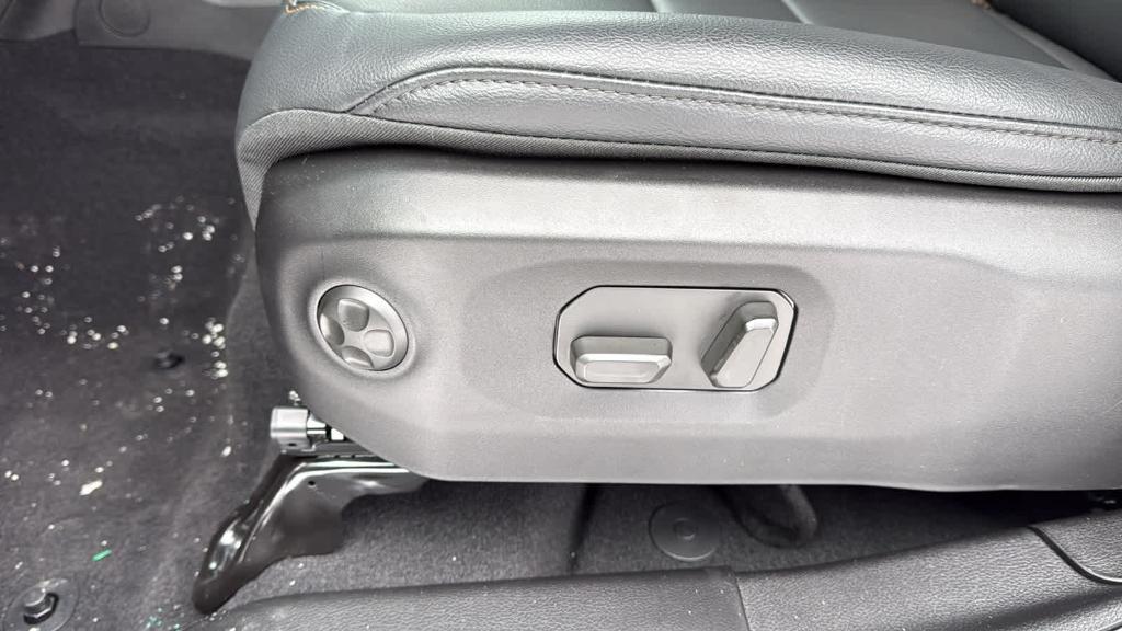 new 2026 Jeep Wrangler car, priced at $55,975