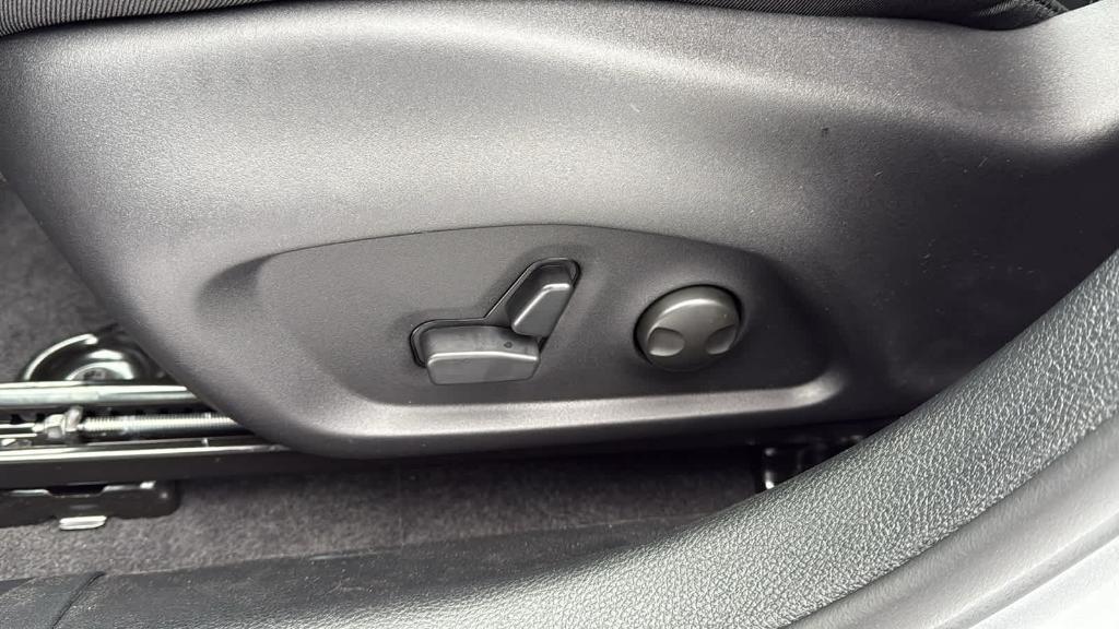 new 2026 Jeep Compass car, priced at $34,705