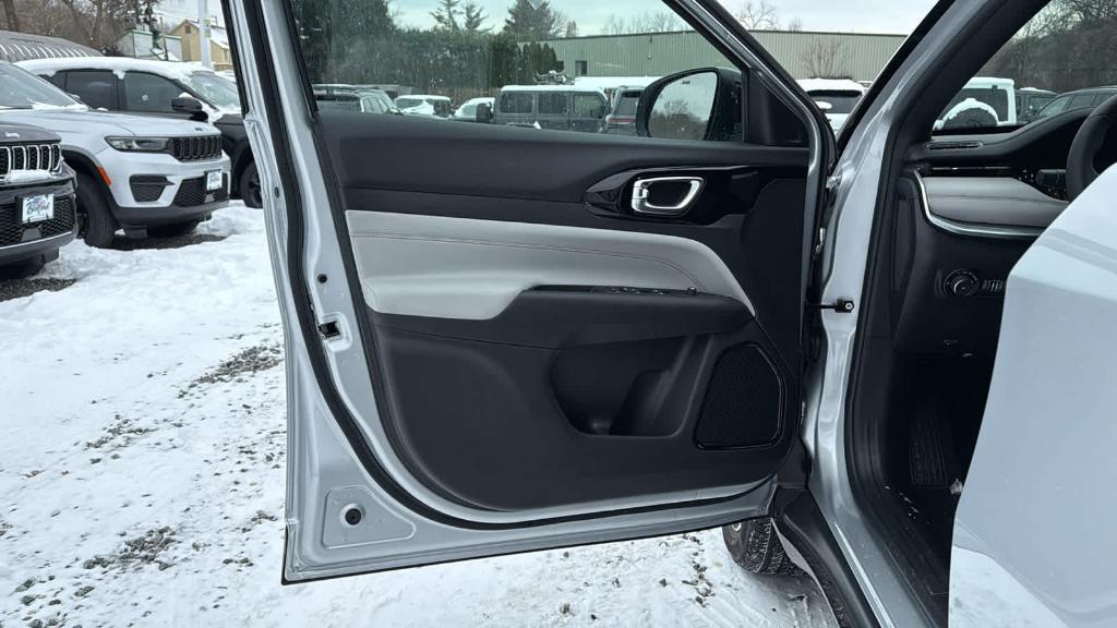 new 2026 Jeep Compass car, priced at $34,705