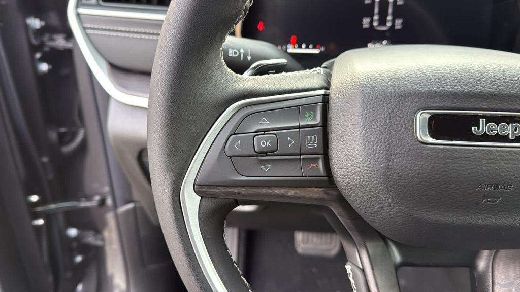 new 2025 Jeep Grand Cherokee L car, priced at $50,360