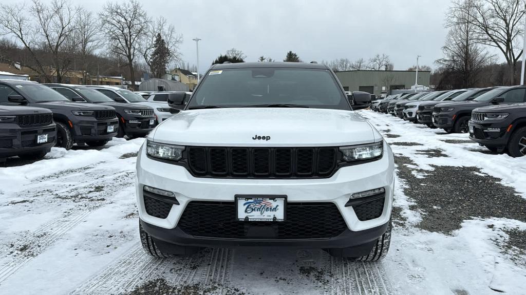 new 2025 Jeep Grand Cherokee car, priced at $51,890