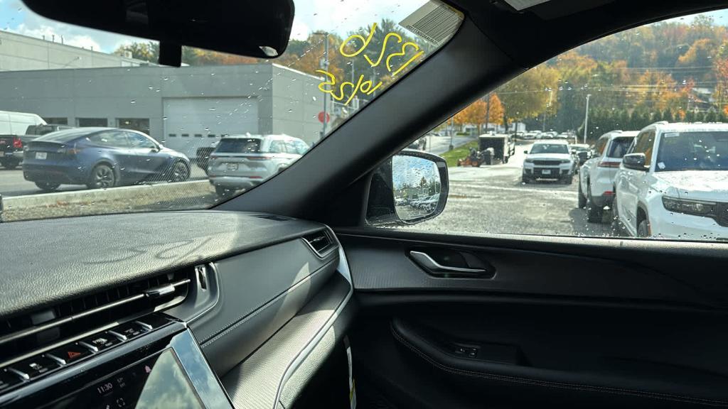 new 2025 Jeep Grand Cherokee L car, priced at $47,780