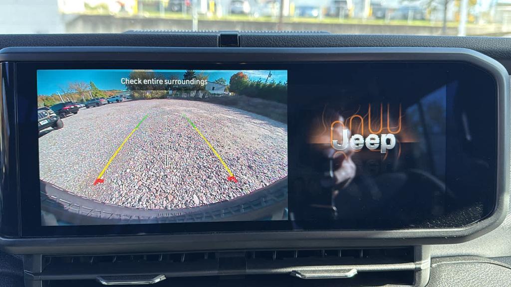 new 2025 Jeep Wrangler car, priced at $55,465