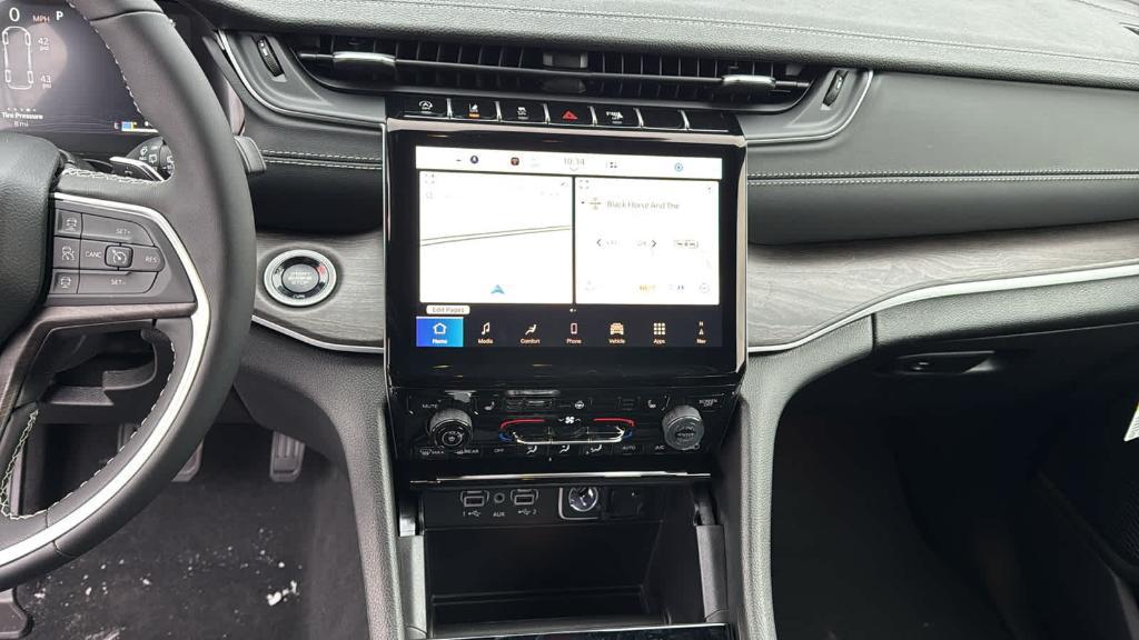 new 2025 Jeep Grand Cherokee L car, priced at $53,585