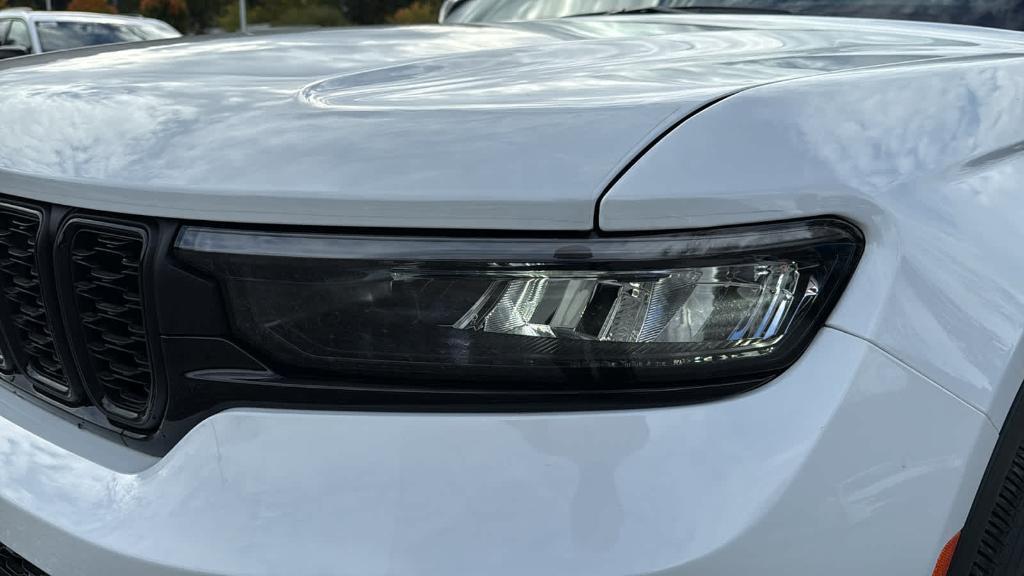 new 2025 Jeep Grand Cherokee L car, priced at $48,205