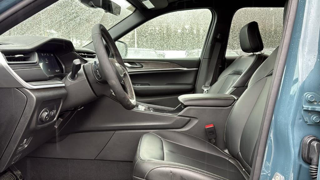 new 2026 Jeep Grand Cherokee L car, priced at $51,735