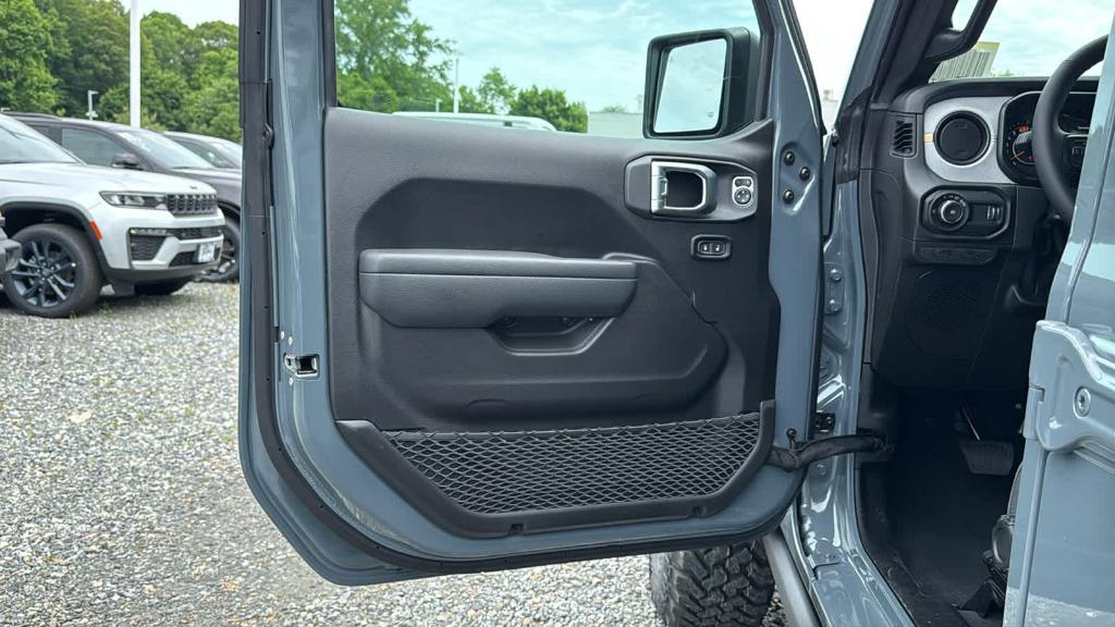 new 2026 Jeep Wrangler car, priced at $55,435