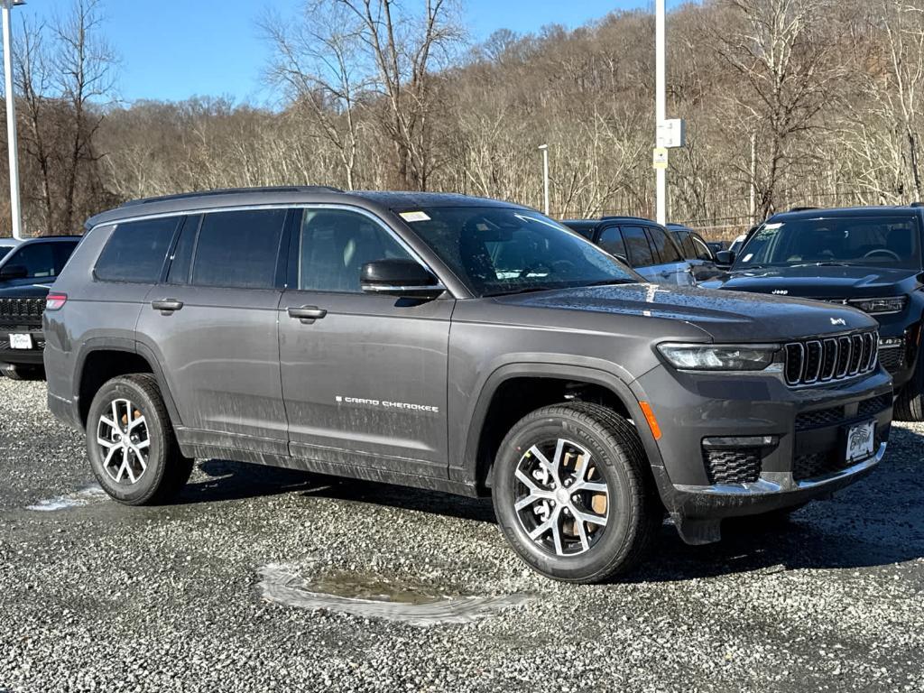 new 2025 Jeep Grand Cherokee L car, priced at $50,610