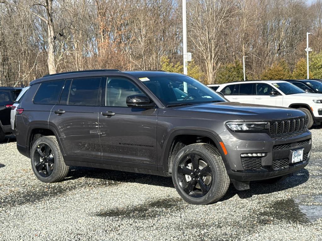new 2025 Jeep Grand Cherokee L car, priced at $52,835
