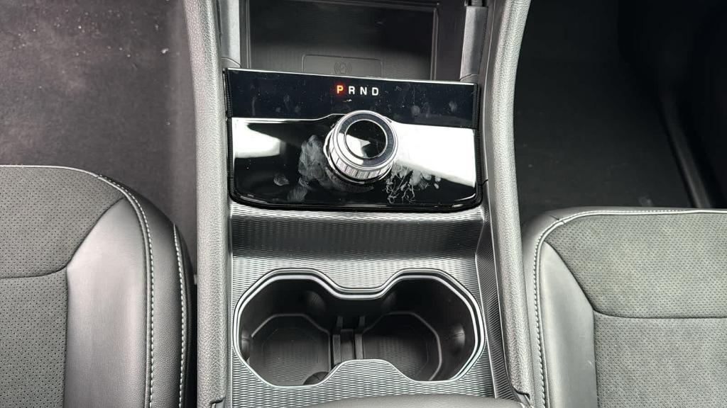 new 2025 Jeep Grand Cherokee car, priced at $45,875