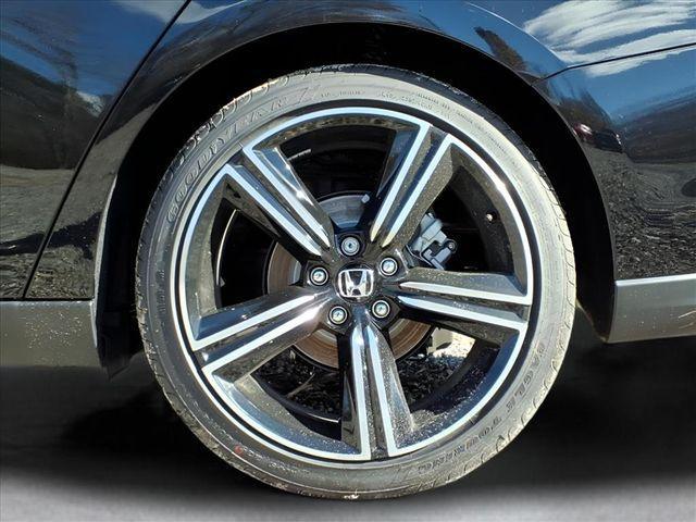 new 2025 Honda Accord Hybrid car, priced at $33,223