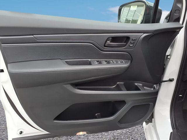 new 2026 Honda Odyssey car, priced at $43,095
