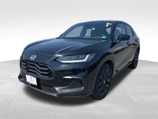 used 2025 Honda HR-V car, priced at $26,498