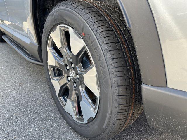 new 2026 Honda Pilot car, priced at $55,195