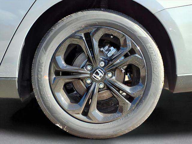 new 2025 Honda Accord car, priced at $30,770