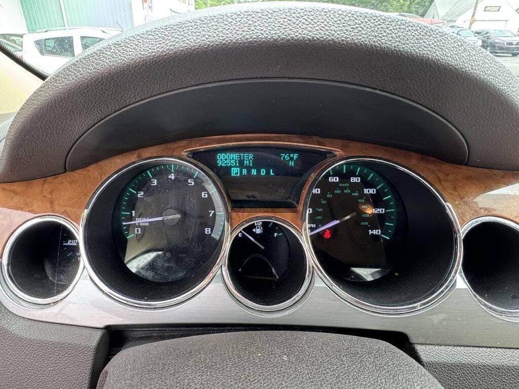 used 2011 Buick Enclave car, priced at $6,500