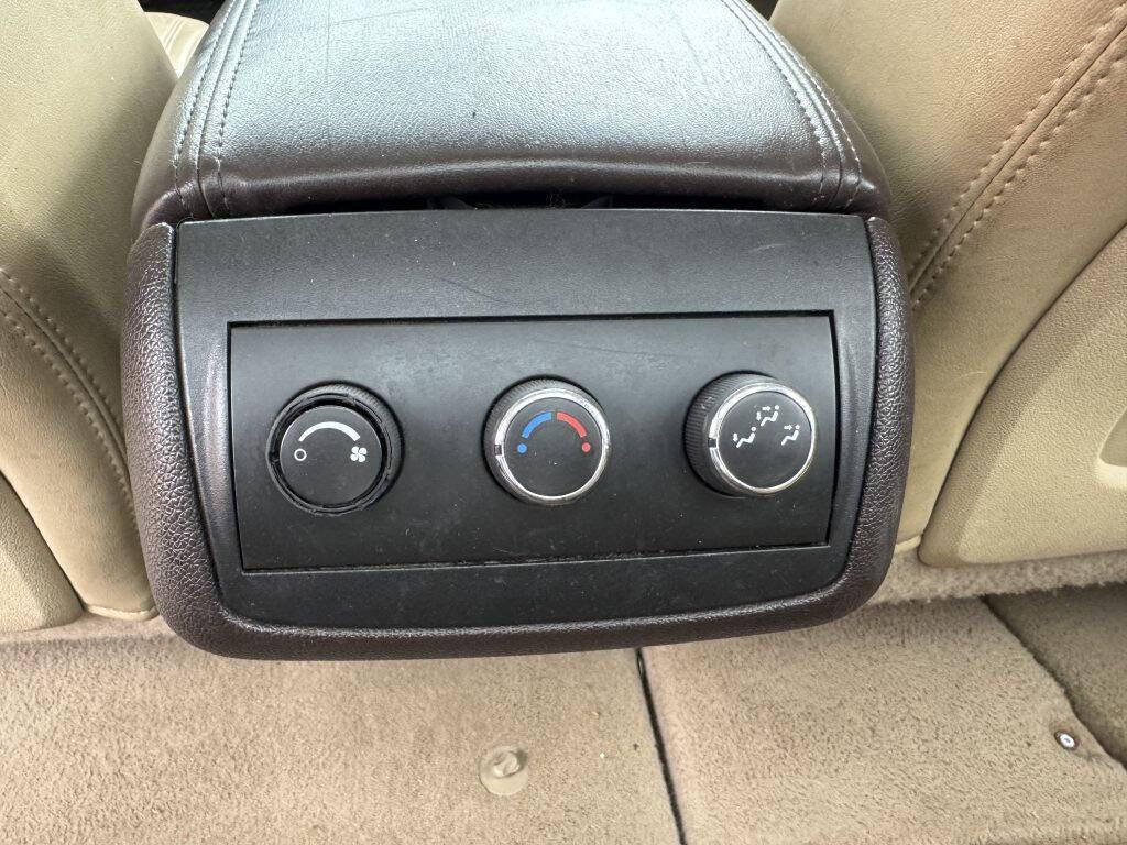 used 2011 Buick Enclave car, priced at $6,500
