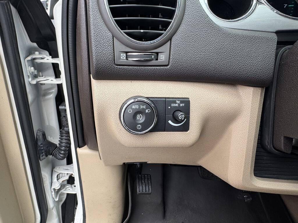 used 2011 Buick Enclave car, priced at $6,500