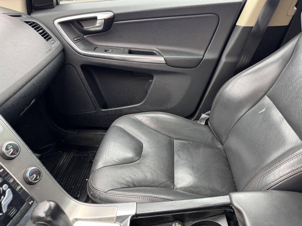 used 2012 Volvo XC60 car, priced at $4,995