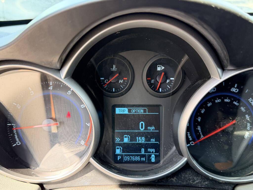 used 2014 Chevrolet Cruze car, priced at $4,995