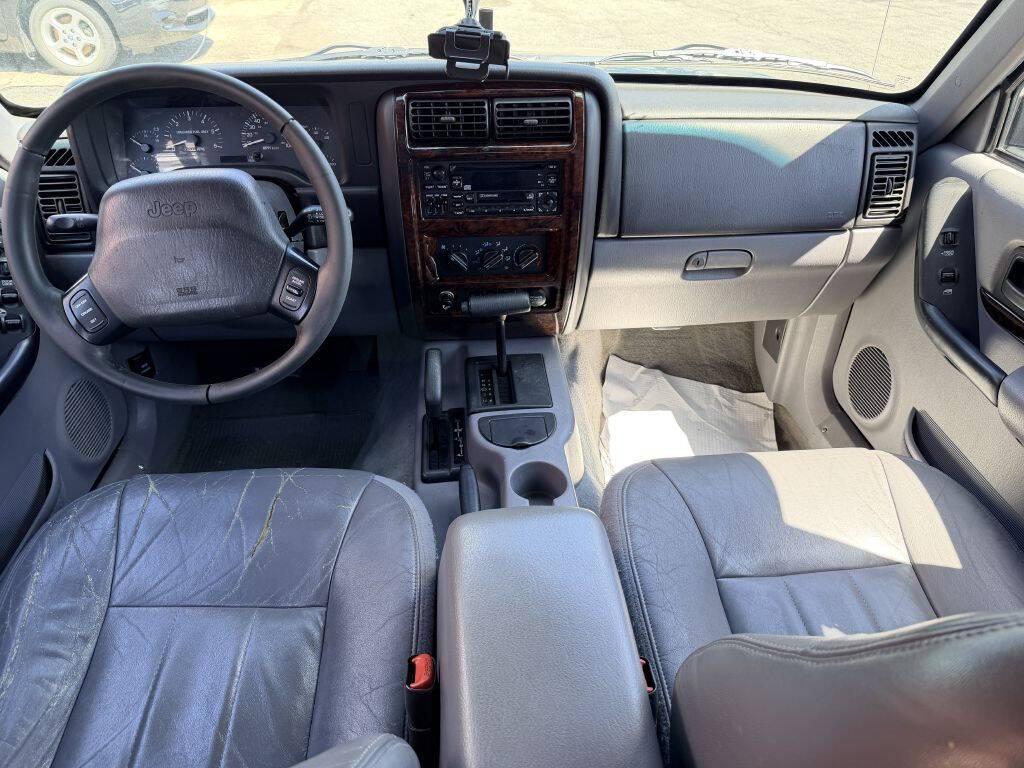 used 1998 Jeep Cherokee car, priced at $7,995