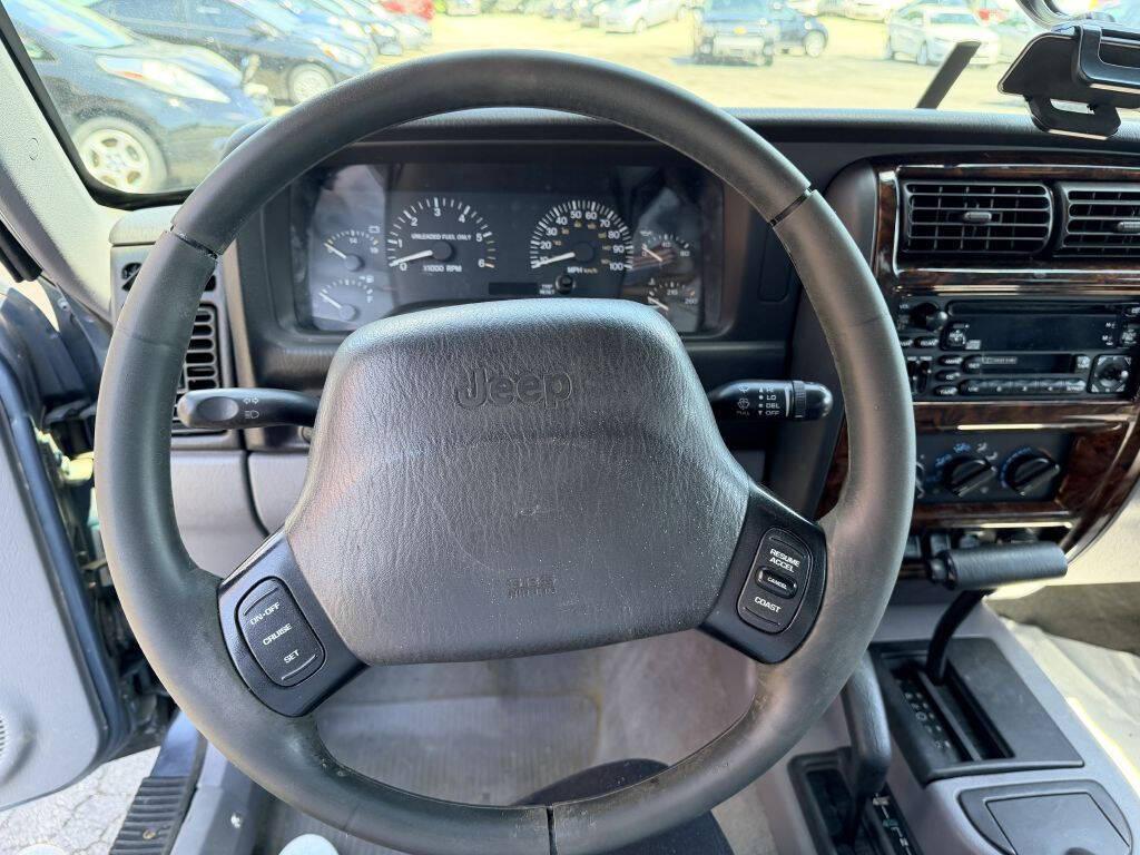 used 1998 Jeep Cherokee car, priced at $7,995
