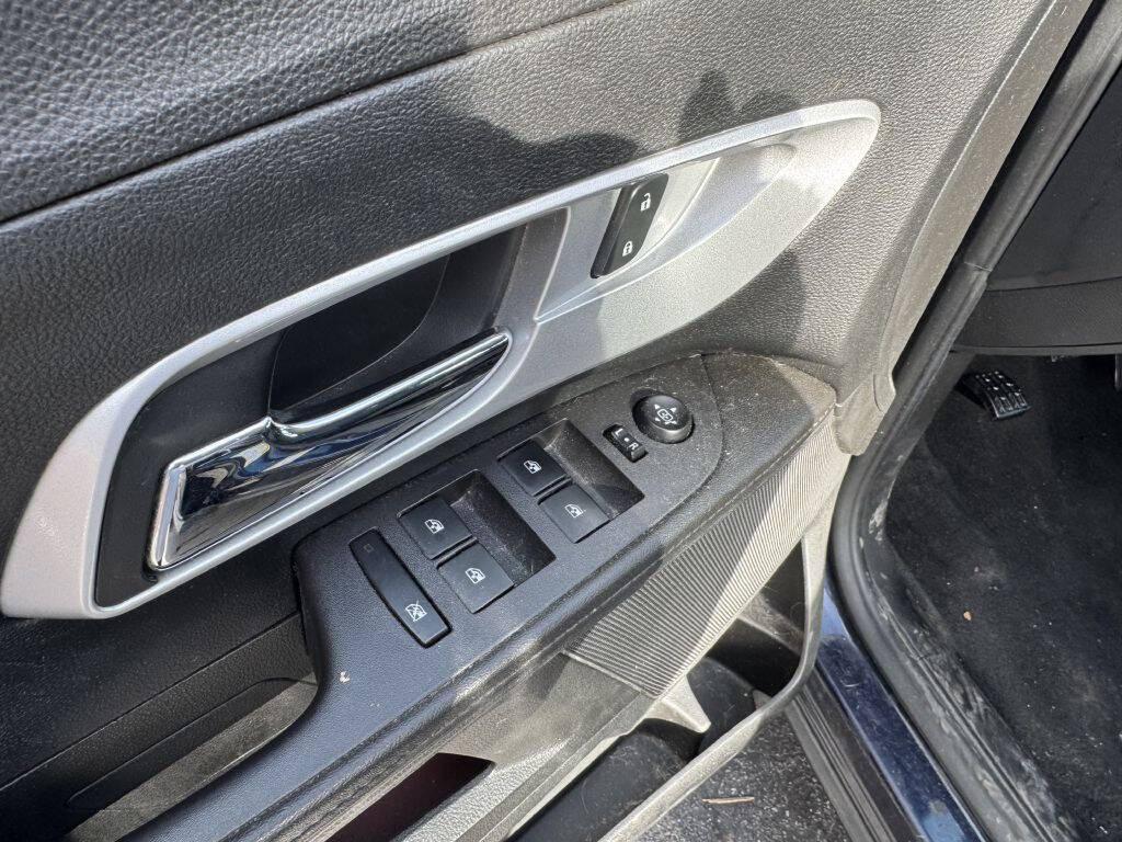 used 2017 Chevrolet Equinox car, priced at $4,500
