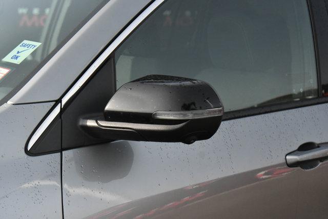 used 2024 Chevrolet Traverse car, priced at $30,975