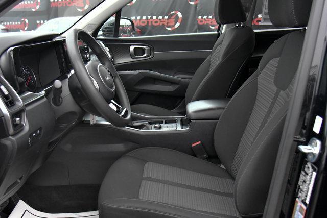 used 2023 Kia Sorento car, priced at $20,544