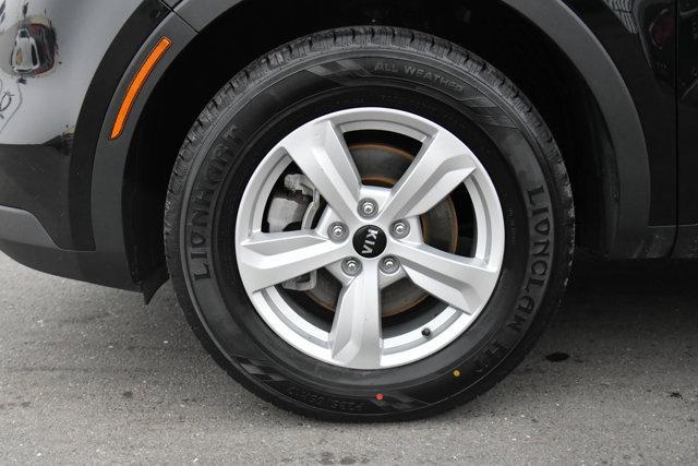 used 2023 Kia Sorento car, priced at $20,544