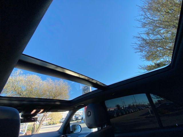 used 2022 Mercedes-Benz GLE 350 car, priced at $34,326