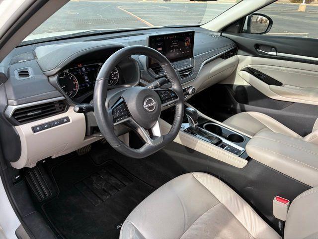used 2023 Nissan Altima car, priced at $25,992