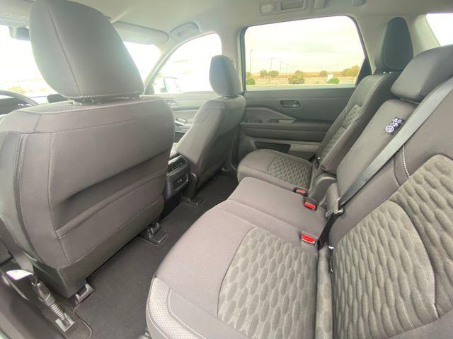 new 2025 Nissan Pathfinder car, priced at $37,568