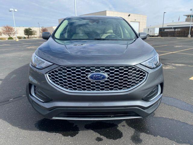 used 2024 Ford Edge car, priced at $24,992