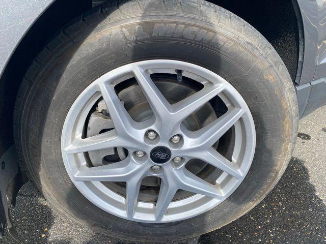 used 2024 Ford Edge car, priced at $24,992