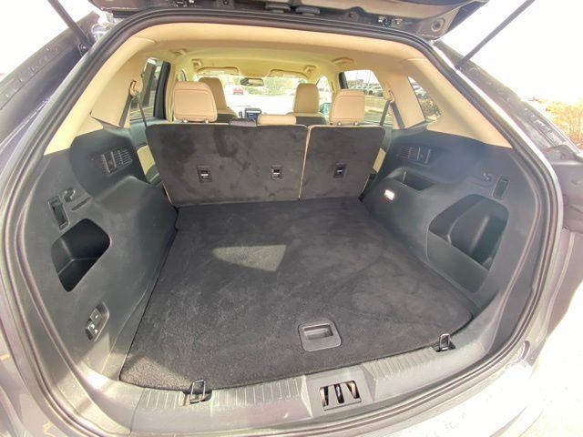 used 2024 Ford Edge car, priced at $24,992