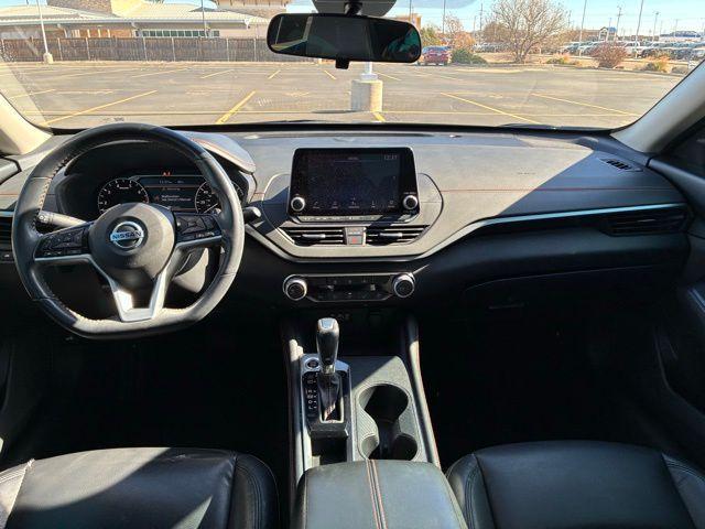 used 2017 Nissan Maxima car, priced at $16,492