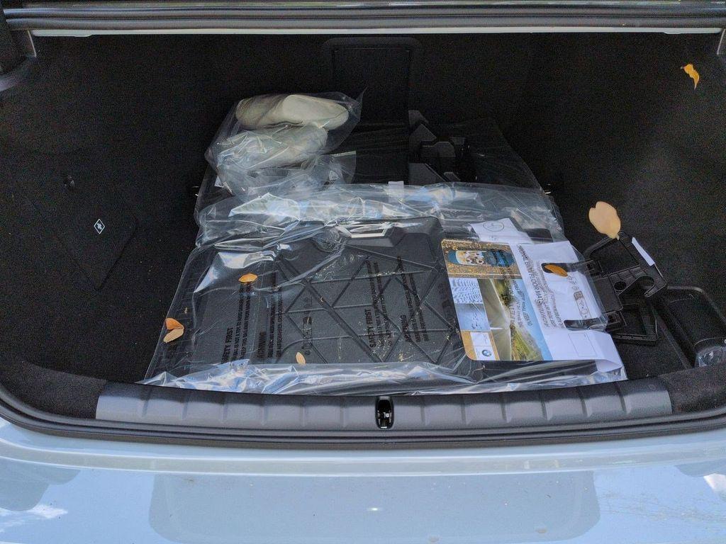 new 2026 BMW i7 car, priced at $120,290