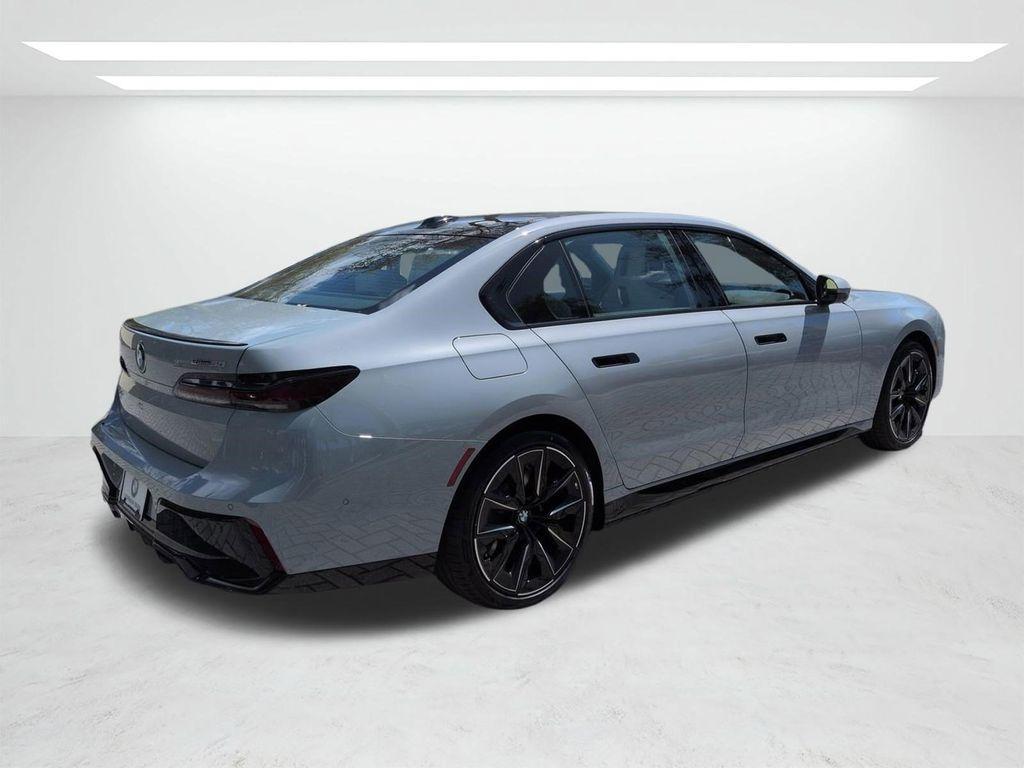 new 2026 BMW i7 car, priced at $120,290
