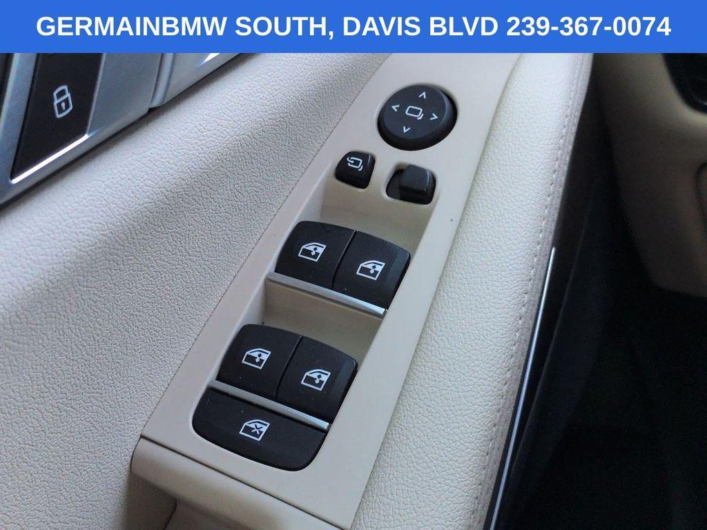 BMW X5 view 27